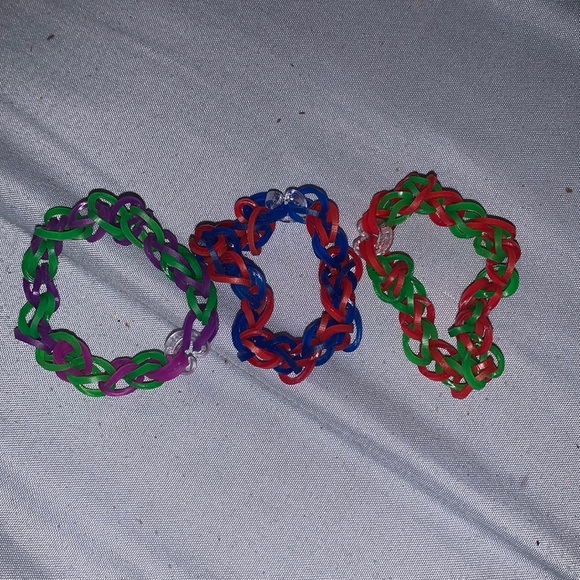 1st and second picture for 5$ and 2 for 3$ - Picture 2 of 3